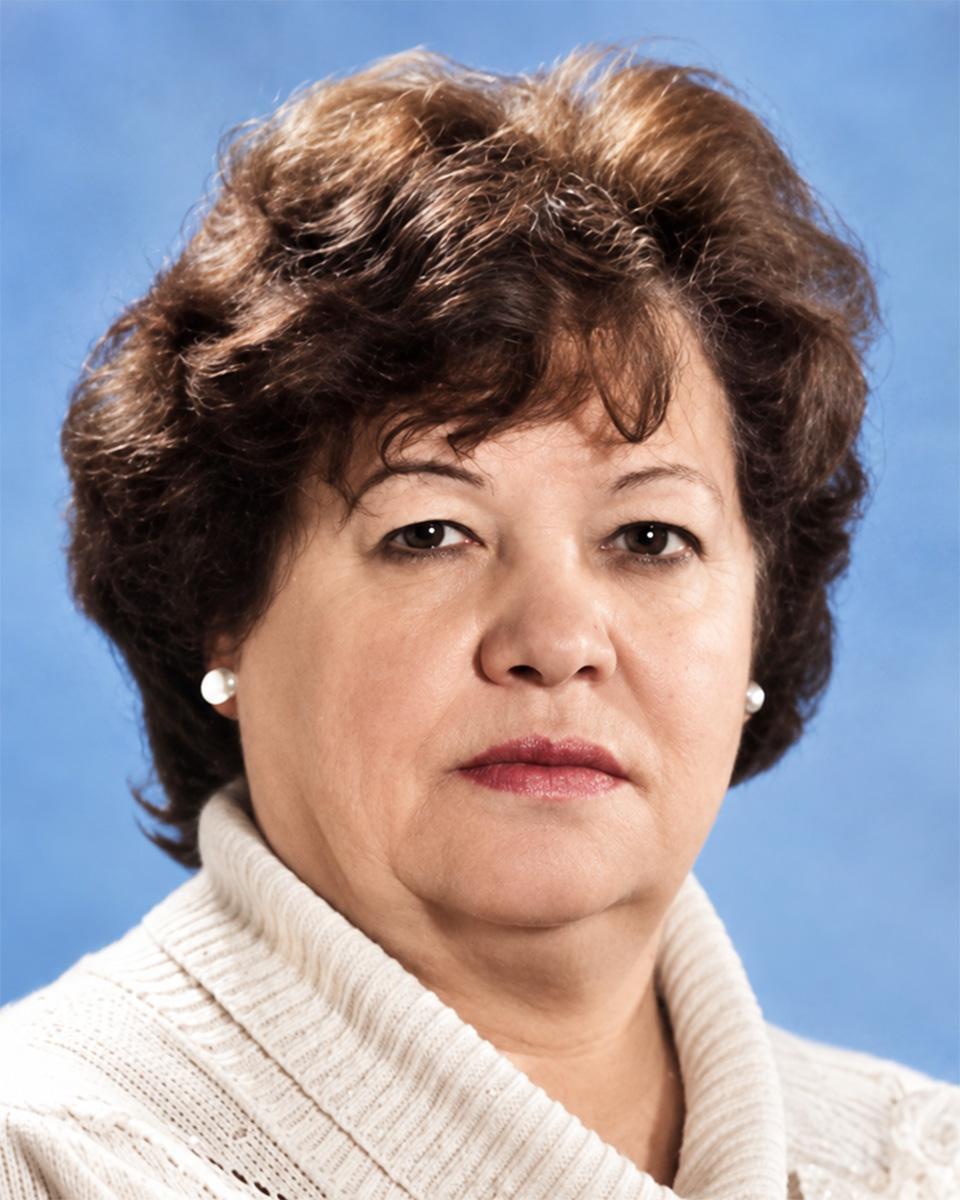 СЕМЕНОВА Валентина Іванівна